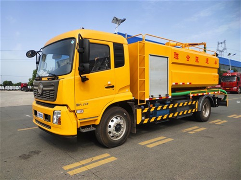 國六東風天錦13方聯(lián)合疏通車